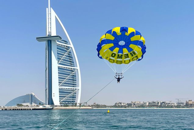 Parasailing Eureka Fly Above Dubai